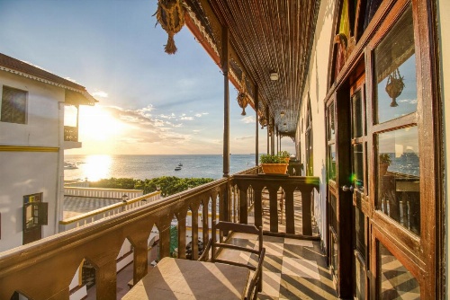Tembo House Hotel image 10