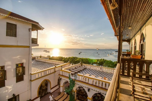 Tembo House Hotel image 14