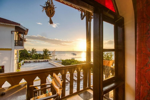 Tembo House Hotel image 19